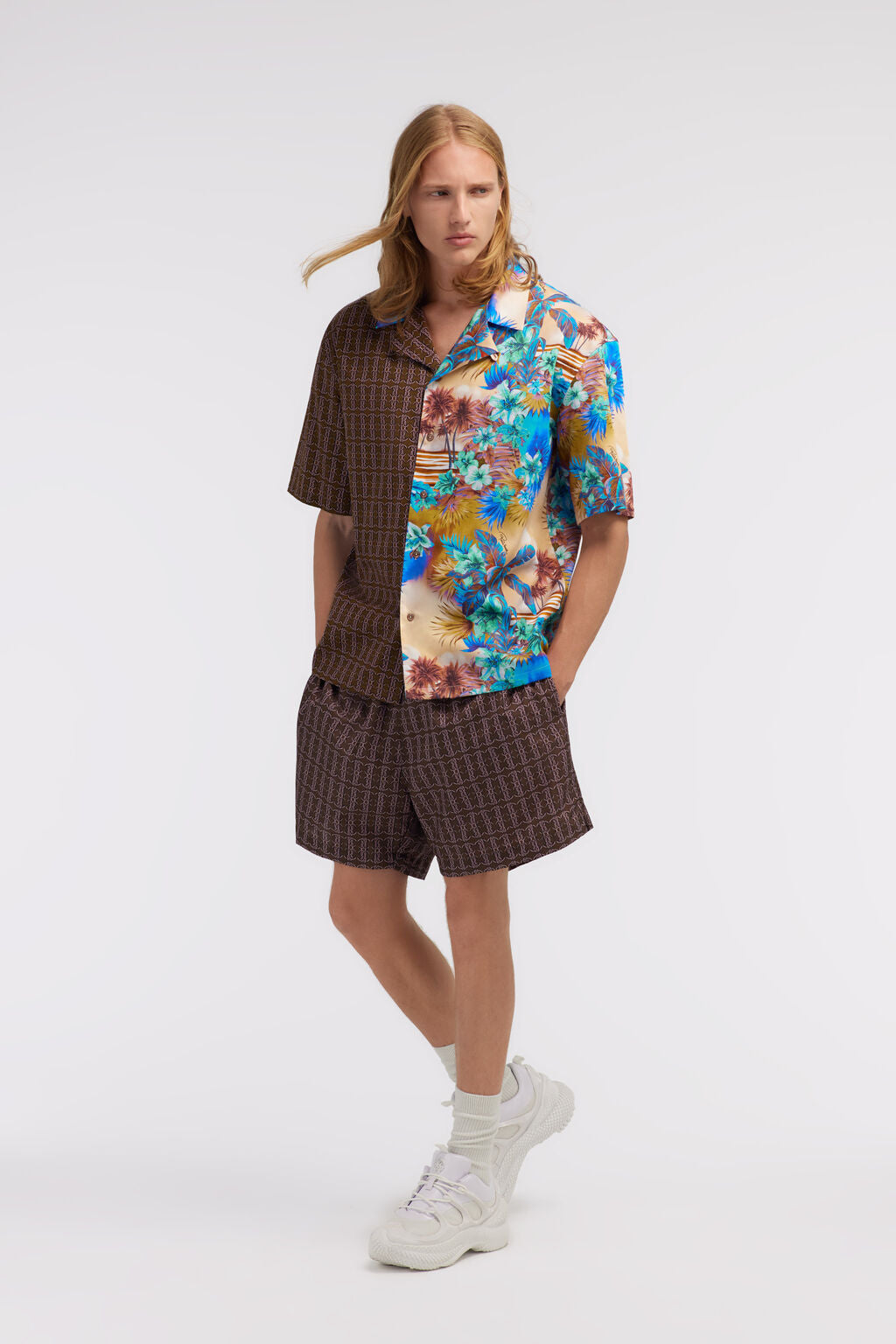 Short-sleeve shirt with Hawaii print